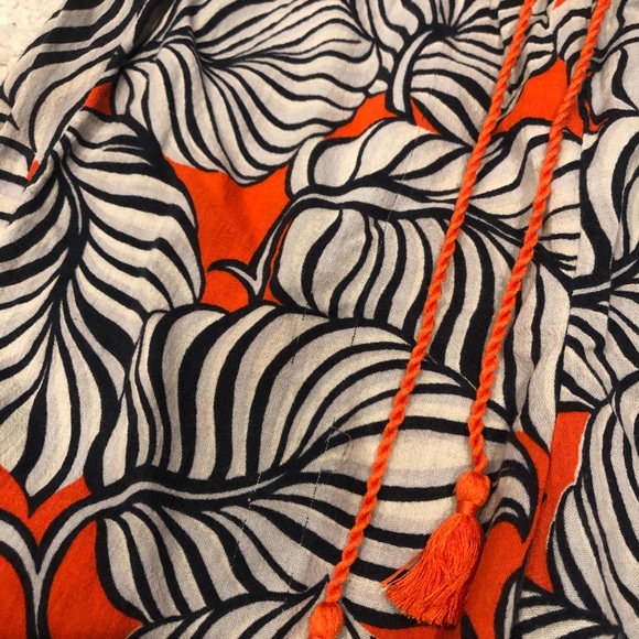 Madewell Shorewalk Cover-Up Pants in Vintage Palm Beach Tropical Leaf Print - Picture 5 of 6